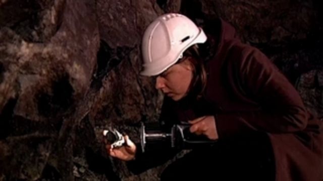 Ur Jorden : Berggrunden och kontinenterna