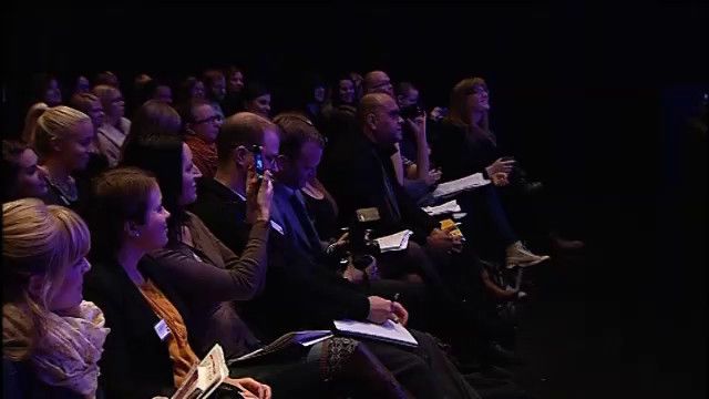 UR Samtiden - Mänskliga rättigheter-dagarna : Özz Nûjen sprider dålig stämning
