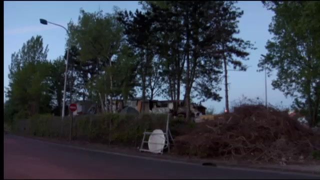 Världen : Romer vid vägkanten