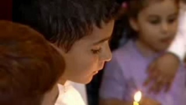 Världens fest i Sverige - på arabiska : Jesus, Diana och äggen