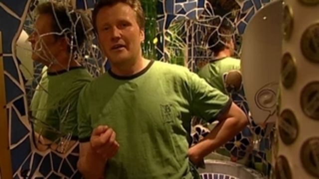 Mellan raderna : Dan Höjer