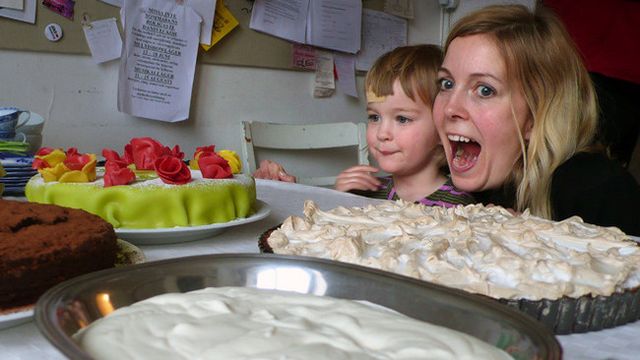 Ekorrens födelsedag : Den lilla asken