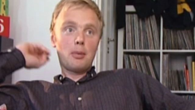 Mellan raderna : Radiomanusförfattare - Björn Carlberg