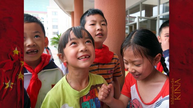 Bildningsbyrån - Kina : Ingen lek i den kinesiska skolan