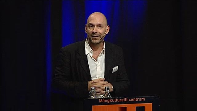 UR Samtiden - Varning för ras : Debatt: Varför behöver vi tala om ras?