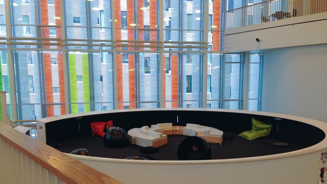 Skolministeriet : Skolan i grannlandet: Danmark