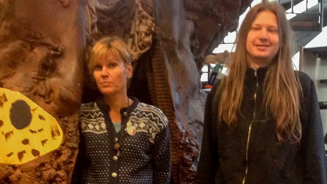 Lärarrummet : Skolbibliotekarie med pedagogiskt helhetsperspektiv
