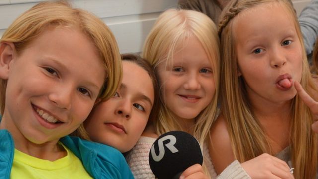 Radioskrivarklubben : Gurkan Bertil och kaninen Sprätt