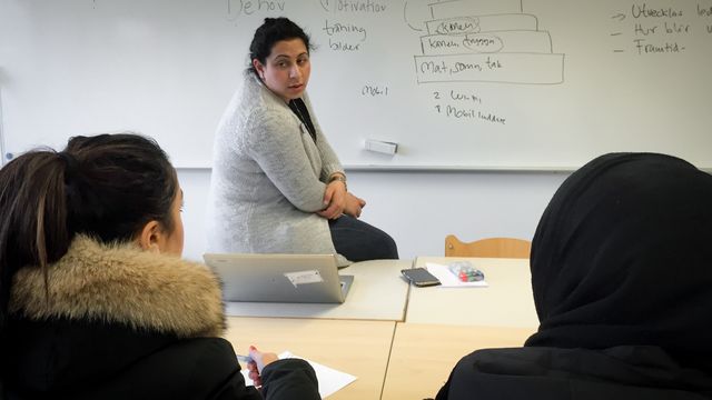 Lärarrummet : Att vara lärare är ett ledarskap