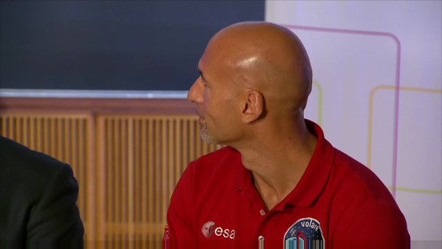 Vatten i rymdhjälmen