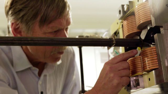 Scientists for the future : To see the invisible