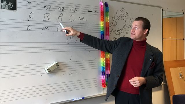 Lärarrummet : IB-programmet går sin egen väg