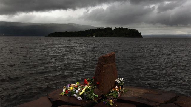 UR Samtiden - Gör vi skillnad för utsatta barn? : De överlevde Utöya