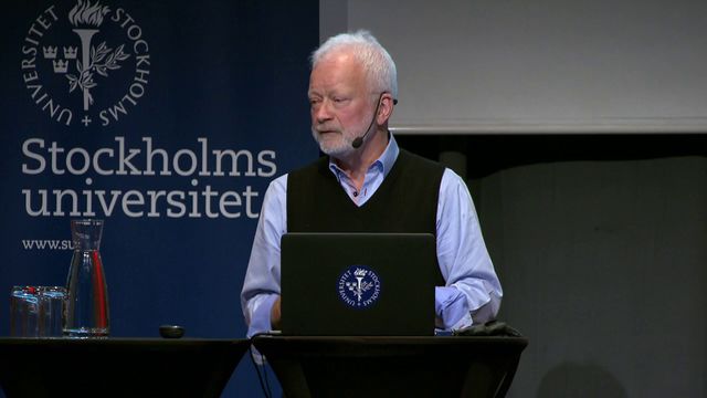 UR Samtiden - Barns rättigheter och skolans ansvar : Barn som lägger ut avklädda bilder på nätet