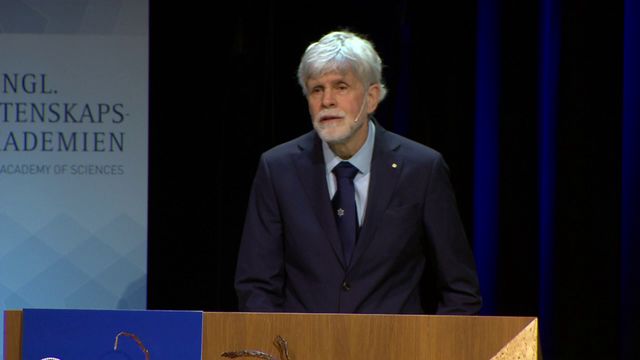 UR Samtiden - Nobelföreläsningar 2016 : J Michael Kosterlitz, fysik