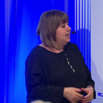 Chiroyli qizlar katta kokrakli yalangoch fotosuratlar