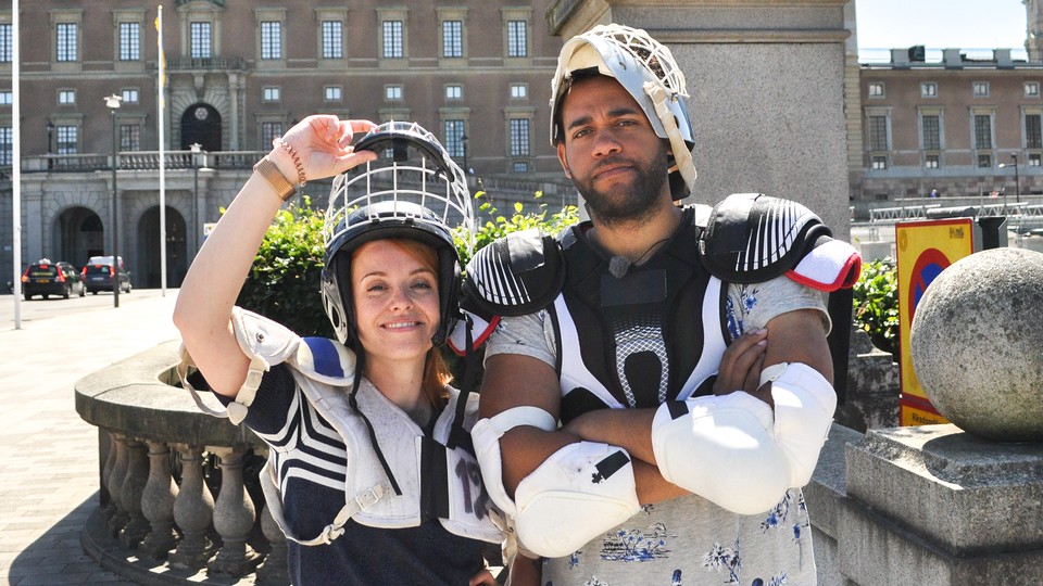 Uchta kokrak bilan porno qiz