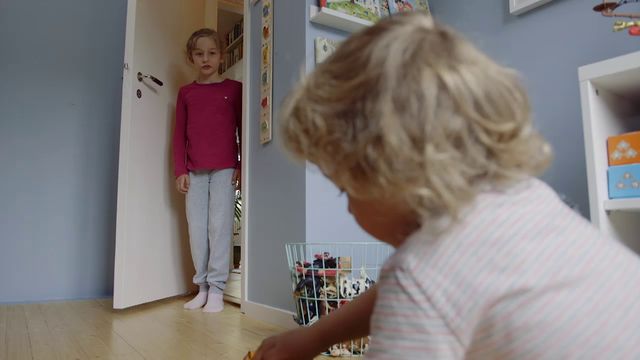 Brillebjörn : Kurragömma