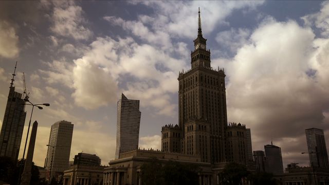 Bild ur Warszawa ur askan