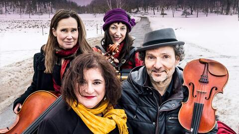 Natalya Karpaning yalangoch fotosuratlari