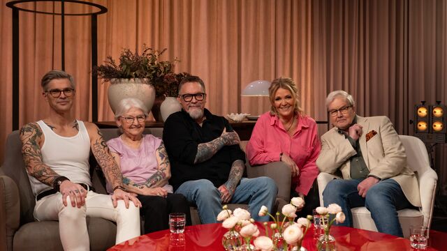 Bild ur Tatuerad på äldre dar